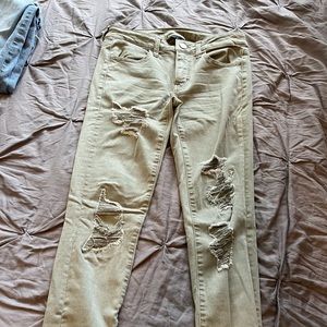 American eagle jeans never worn, I just don’t like the style anymore